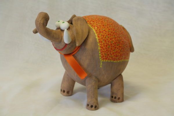 Elephant décoratif en céramique pièce unique