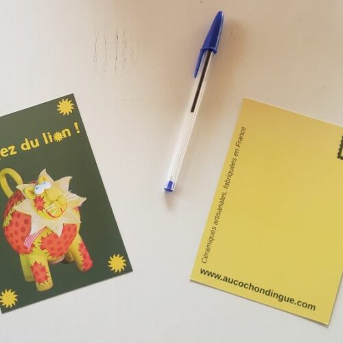 Carte postale lion céramique